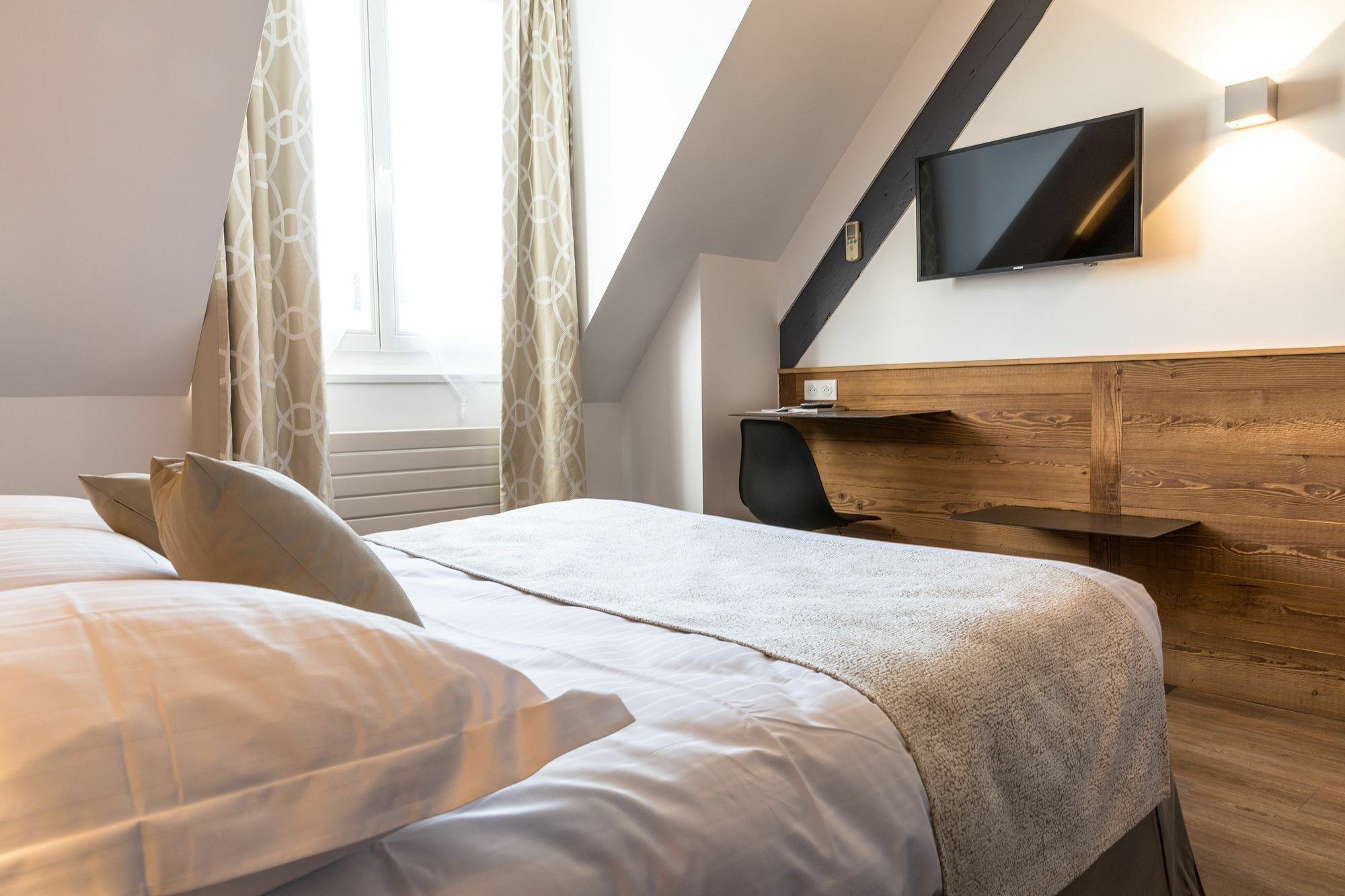 Hotel Des Princes, Chambery Centre Eksteriør billede