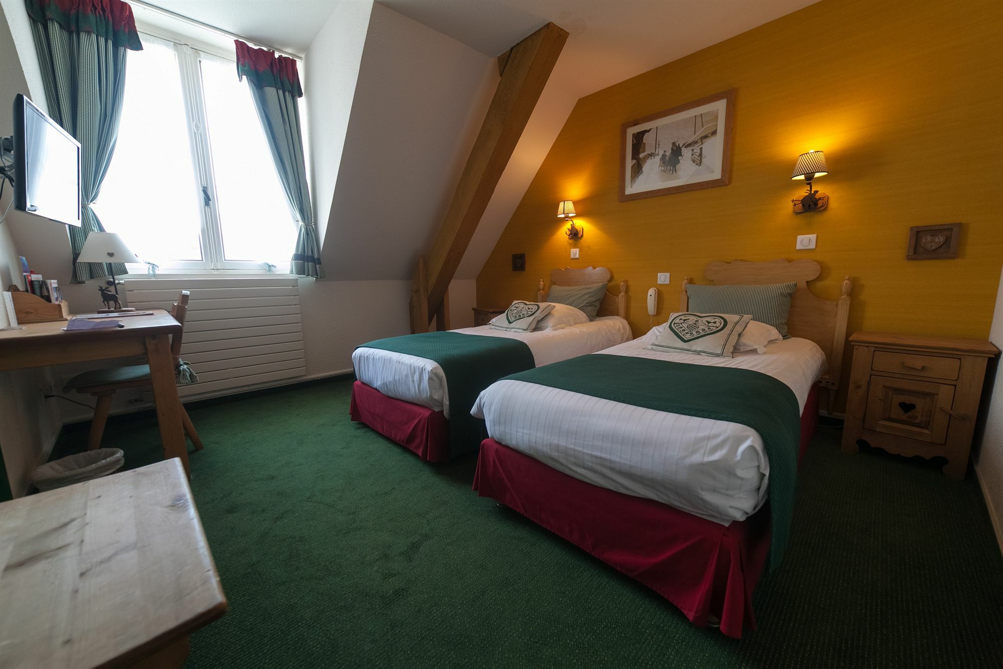 Hotel Des Princes, Chambery Centre Eksteriør billede
